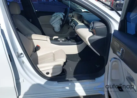 2020 Mercedes-Benz A 220 z USA, uszkodzony, nr VIN W1K3G4EB6LJ202811